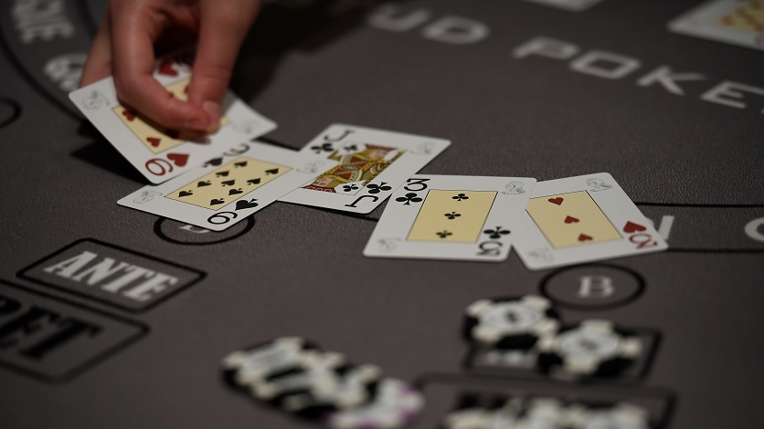 Beyond the Chips Navigating Online Poker Strategy