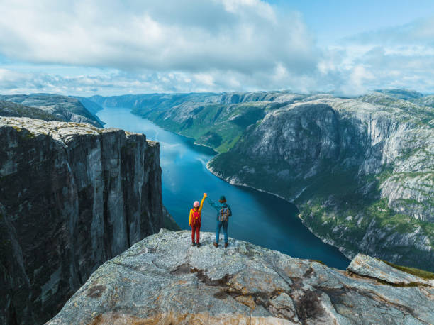 Escape Your Routine – Discover the Joy of Relaxation and Adventure on Vacation